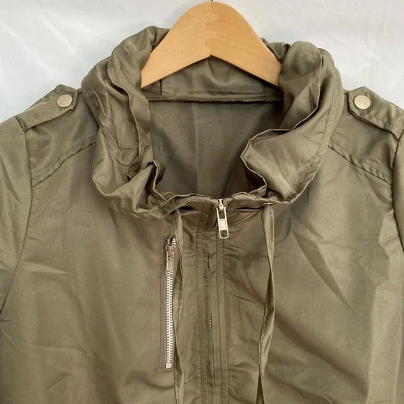 Olive Green Lightweight Casual Jacket - Picture 2 of 7